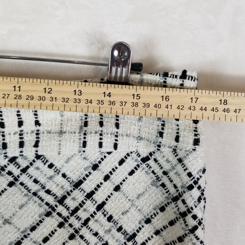White House Black Market Tweed Skirt Blazer Suit Set 12 Black White Plaid Wool - Picture 14 of 16